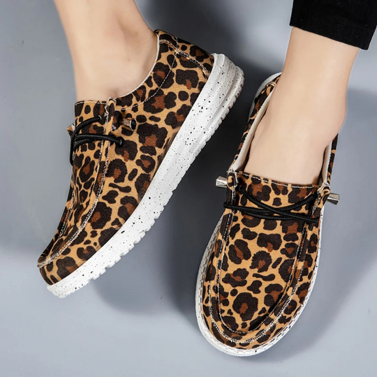 GAIA | Leopard Canvas Shoes