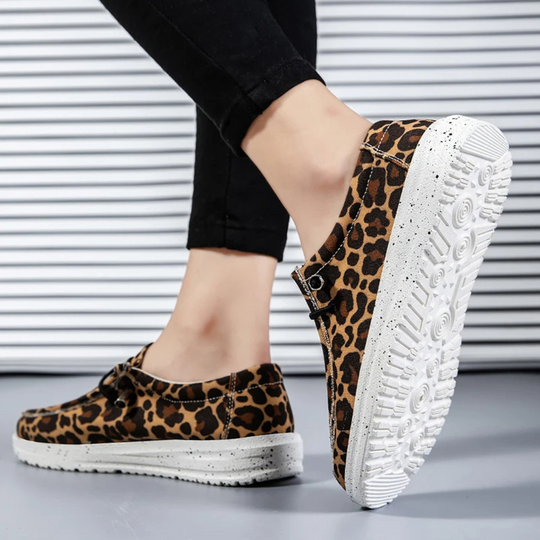 GAIA | Leopard Canvas Shoes